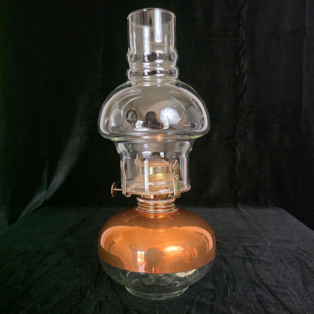 VTG MCM Coppercraft Guild Copper Kerosene Oil Lamp w/ Glass Hooded Chimney 11.5"